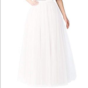 White tulle skirt brand new!